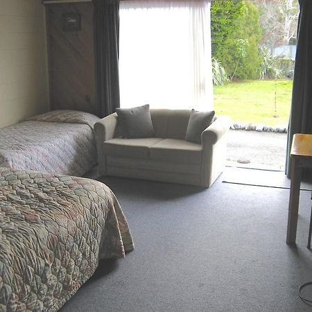Tongariro River Motel Turangi Exterior photo