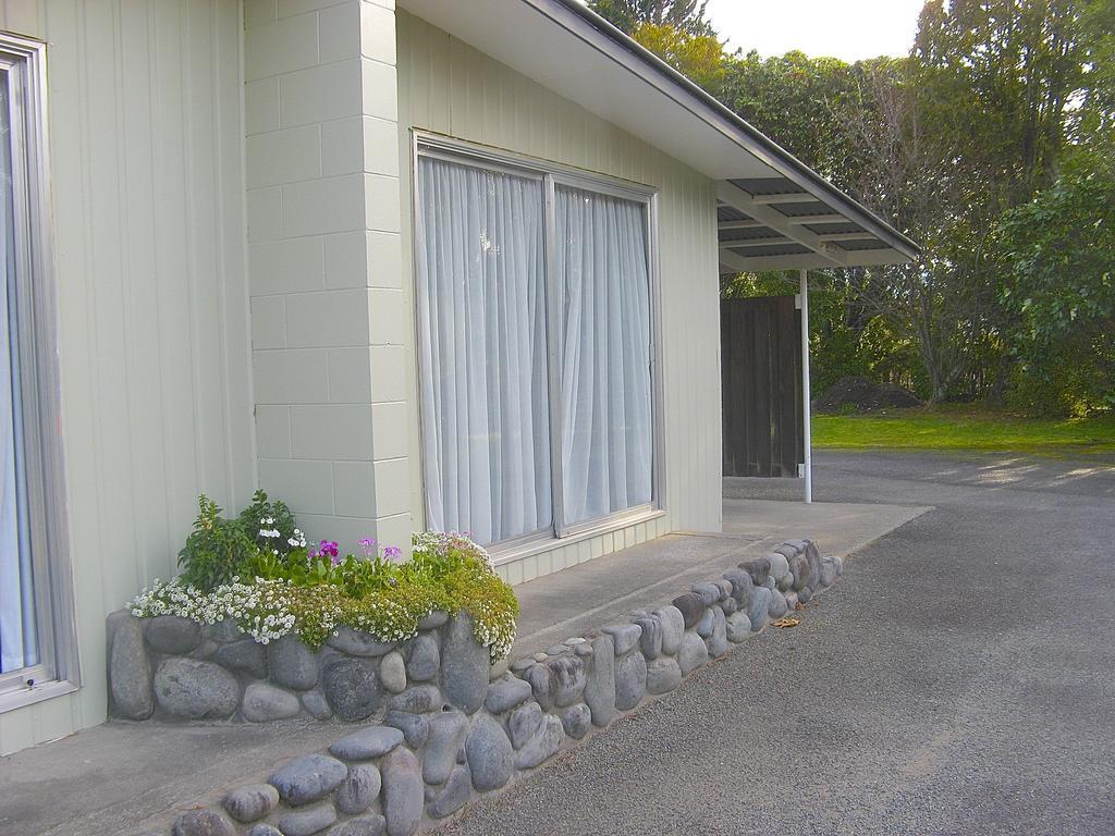 Tongariro River Motel Turangi Room photo