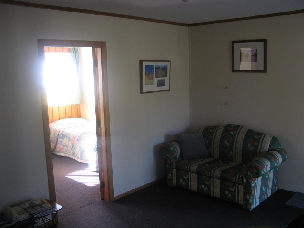 Tongariro River Motel Turangi Exterior photo