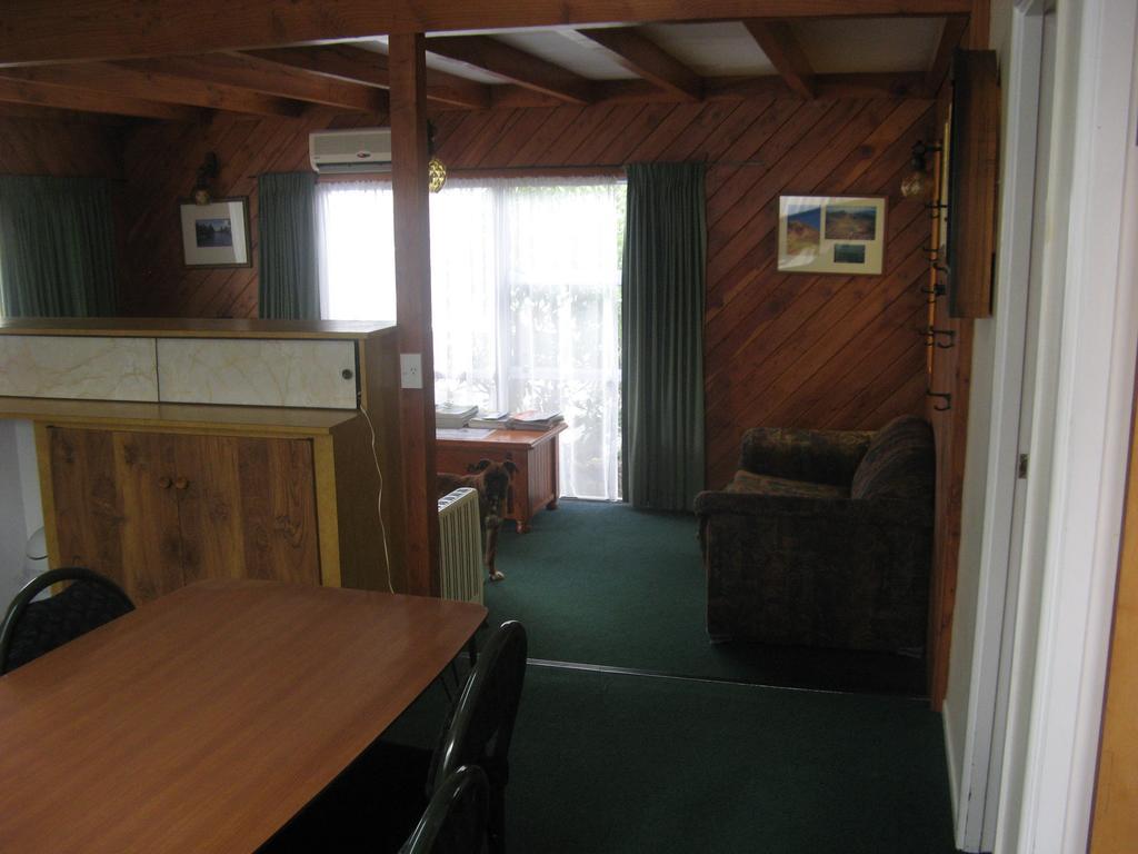 Tongariro River Motel Turangi Room photo