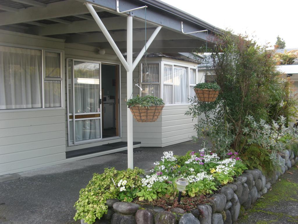 Tongariro River Motel Turangi Room photo